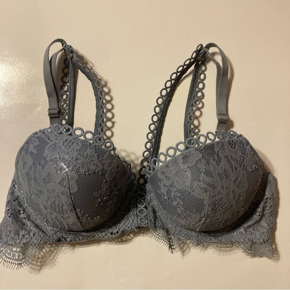 Victorias Secret Dream Angels 34B Lacey Padded Bra Underwire Adjustable